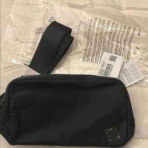 Lululemon Black Everywhere Belt Bag